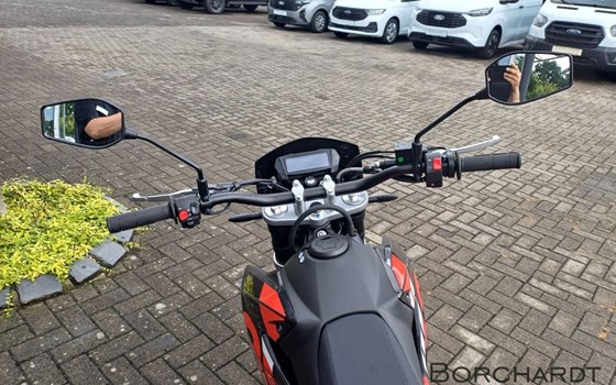Neufahrzeug Aprilia SX 125 - Bild 11