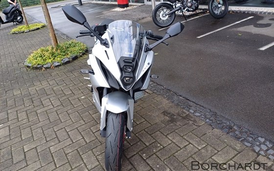 Neufahrzeug Suzuki GSX-8R - Bild 10