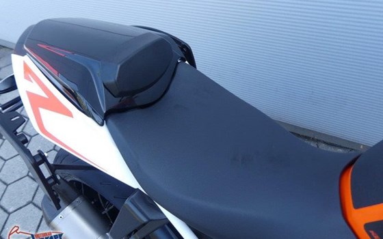 Gebrauchtmotorrad KTM 1290 Super Duke R - Bild 5