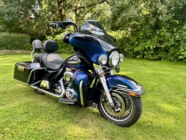 Gebrauchtmotorrad Harley-Davidson Electra Glide Ultra Limited Low FLHTKL