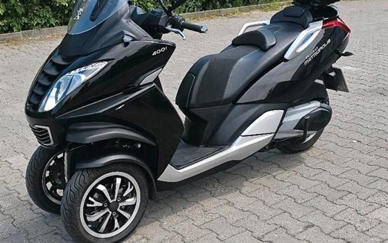Gebrauchtmotorrad Peugeot Metropolis 400 - Bild 3