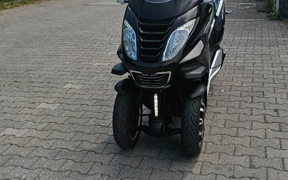 Gebrauchtmotorrad Peugeot Metropolis 400 - Bild 4
