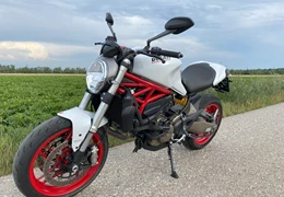 Gebrauchte Ducati Monster 821 Gebrauchte Ducati Monster 821