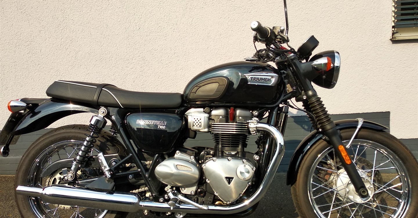 Angebot Triumph Bonneville T100 Black