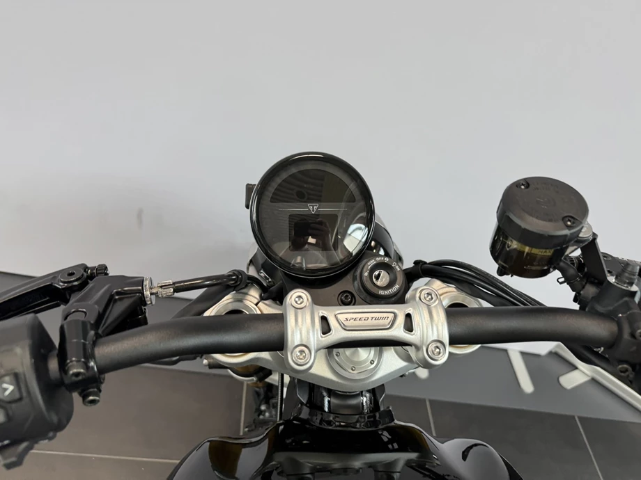 Angebot Triumph Speed Twin 1200 RS Bild 8: Angebot Triumph Speed Twin 1200 RS