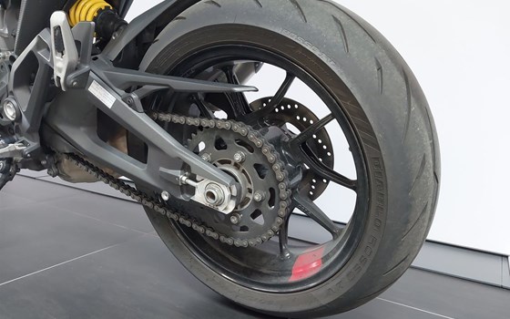 Gebrauchtmotorrad Ducati Monster + - Bild 6 Gebrauchtmotorrad Ducati Monster + - Bild 6