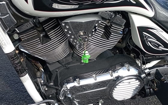 Gebrauchtmotorrad Victory Vegas Jackpot - Bild 11