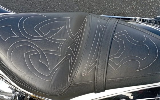 Gebrauchtmotorrad Victory Vegas Jackpot - Bild 15