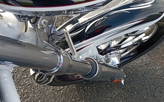 Gebrauchtmotorrad Victory Vegas Jackpot - Bild 8