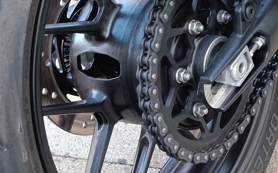 Motorrad Occasion Triumph Speed 400 - Bild 22