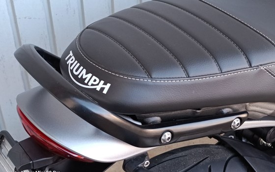 Motorrad Occasion Triumph Speed 400 - Bild 7