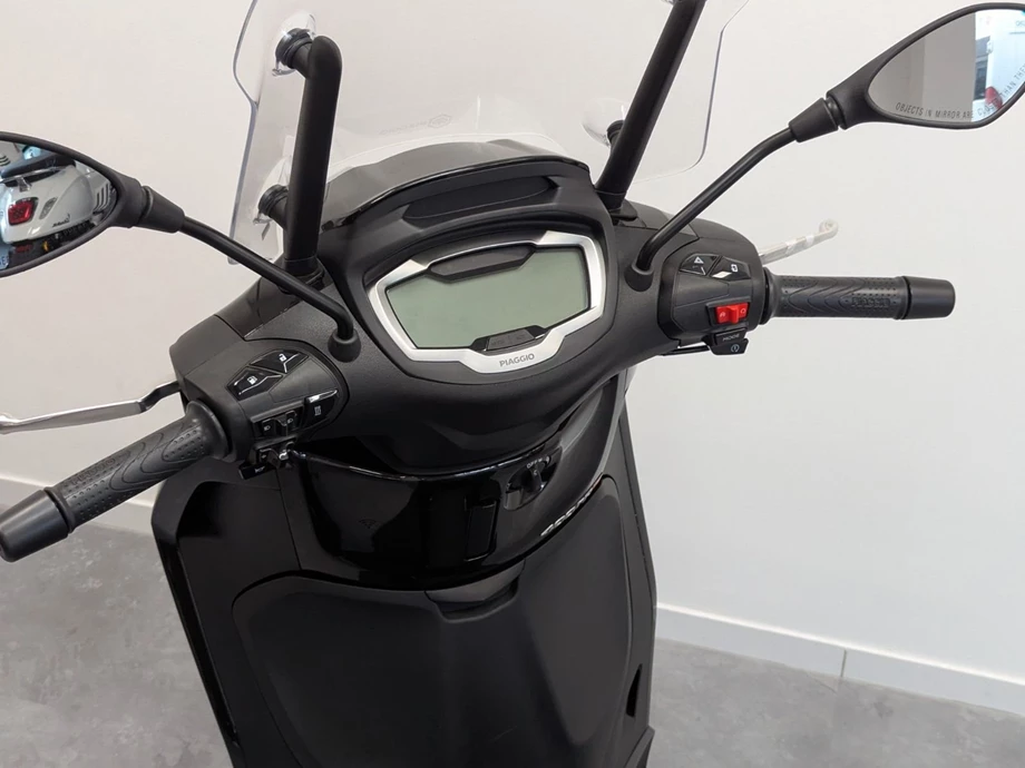 Angebot Piaggio Beverly 400 Bild 5: Angebot Piaggio Beverly 400