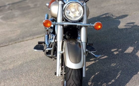 Gebrauchtmotorrad Yamaha XVS 1100 Drag Star Classic - Bild 7 Gebrauchtmotorrad Yamaha XVS 1100 Drag Star Classic - Bild 7