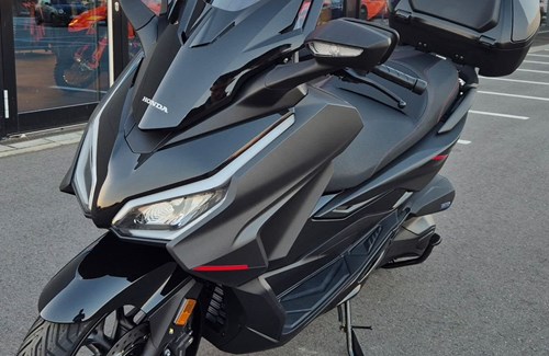 Neumotorrad Honda Forza 350