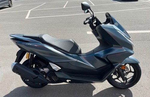 Neumotorrad Honda PCX125 DX