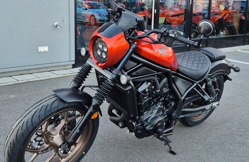 Neumotorrad Honda CMX1100 Rebel SE