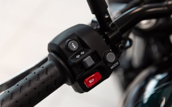 Gebrauchtmotorrad Triumph Speed Twin 1200 - Bild 14