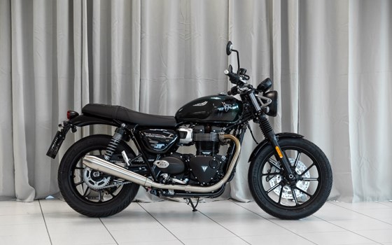 Gebrauchtmotorrad Triumph Speed Twin 1200 - Bild 5 Gebrauchtmotorrad Triumph Speed Twin 1200 - Bild 5