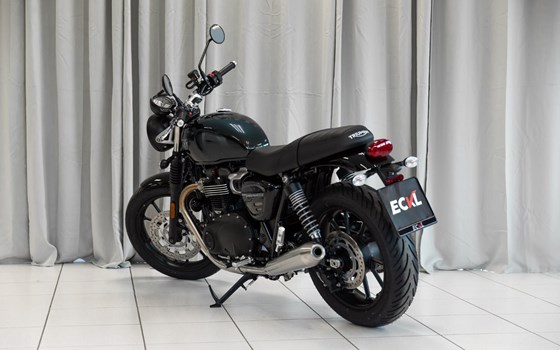 Gebrauchtmotorrad Triumph Speed Twin 1200 - Bild 6 Gebrauchtmotorrad Triumph Speed Twin 1200 - Bild 6