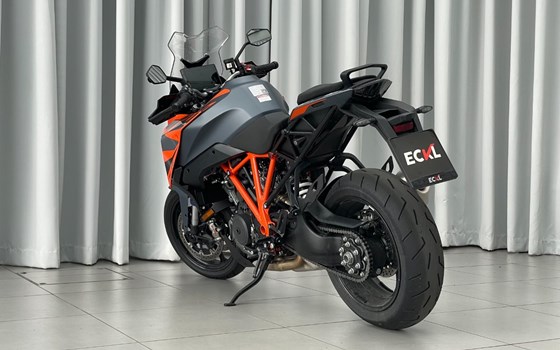 Gebrauchtmotorrad KTM 1290 Super Duke GT - Bild 5 Gebrauchtmotorrad KTM 1290 Super Duke GT - Bild 5