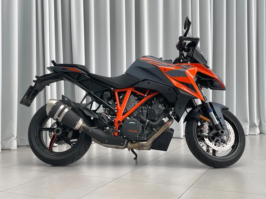 Angebot KTM 1290 Super Duke GT Bild 6: Angebot KTM 1290 Super Duke GT