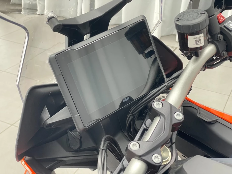 Angebot KTM 1290 Super Duke GT Bild 9: Angebot KTM 1290 Super Duke GT