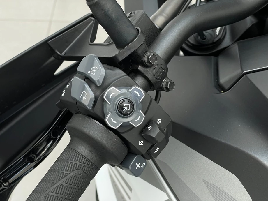 Angebot KTM 1290 Super Adventure Bild 9: Angebot KTM 1290 Super Adventure