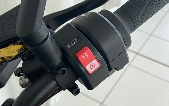 Neufahrzeug KTM 990 Duke - Bild 12