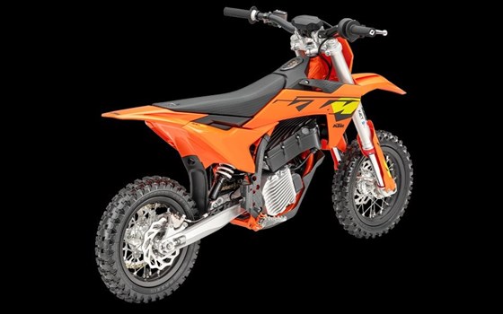 Neufahrzeug KTM SX-E 3 - Bild 6