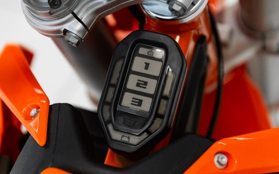 Neufahrzeug KTM SX-E 3 - Bild 10 Neufahrzeug KTM SX-E 3 - Bild 10