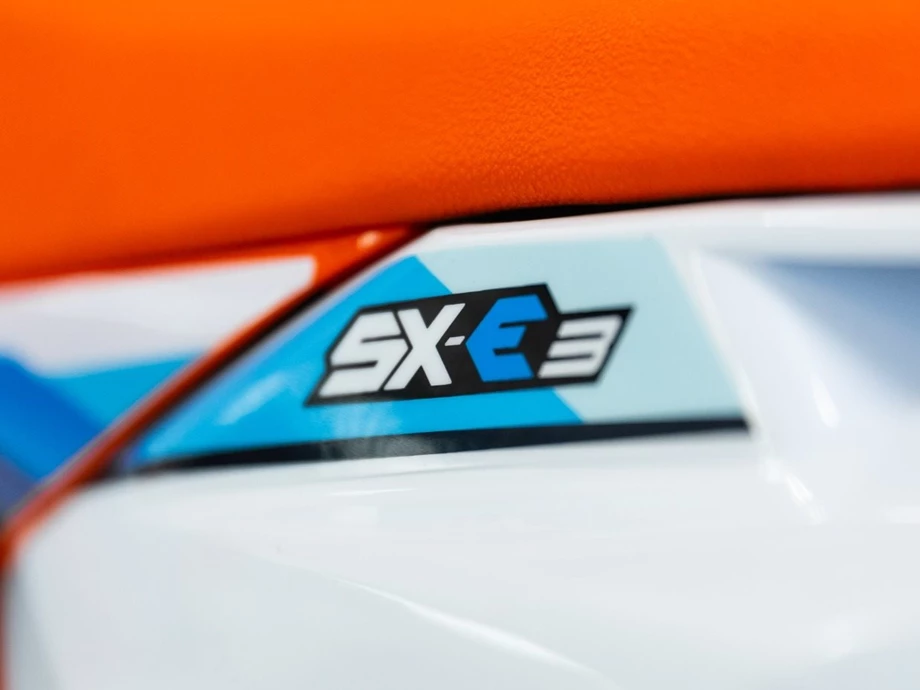 Angebot KTM SX-E 3 Bild 11: Angebot KTM SX-E 3