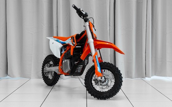 Neufahrzeug KTM SX-E 3 - Bild 3