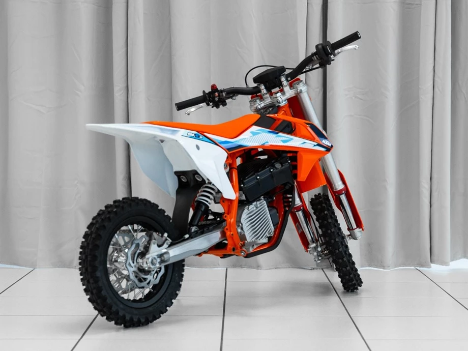 Angebot KTM SX-E 3 Bild 5: Angebot KTM SX-E 3