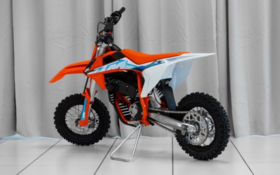 Neufahrzeug KTM SX-E 3 - Bild 6 Neufahrzeug KTM SX-E 3 - Bild 6