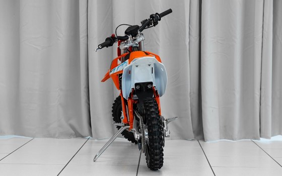 Neufahrzeug KTM SX-E 3 - Bild 9