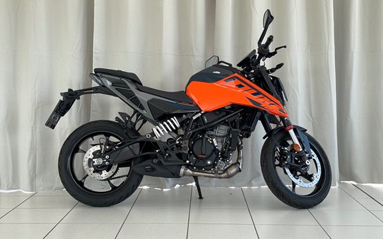 Neufahrzeug KTM 125 Duke - Bild 5