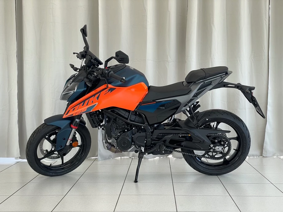 Angebot KTM 125 Duke Bild 9: Angebot KTM 125 Duke