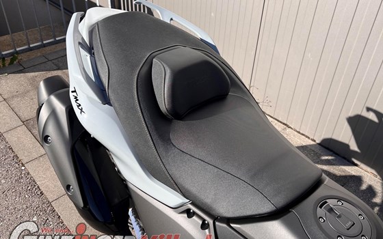 Neufahrzeug Yamaha TMAX Tech MAX - Bild 5 Neufahrzeug Yamaha TMAX Tech MAX - Bild 5