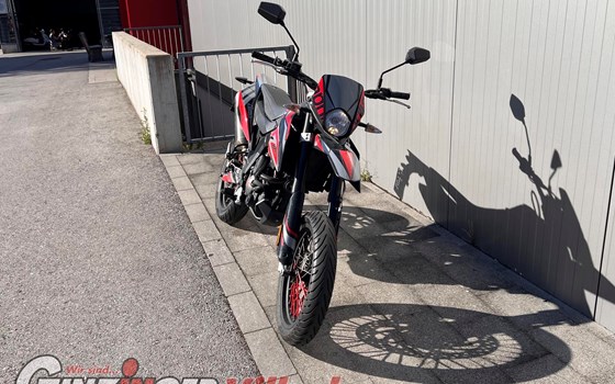 Gebrauchtmotorrad Aprilia SX 125 - Bild 6 Gebrauchtmotorrad Aprilia SX 125 - Bild 6