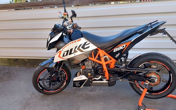 Gebrauchtmotorrad KTM 690 Duke R - Bild 5 Gebrauchtmotorrad KTM 690 Duke R - Bild 5