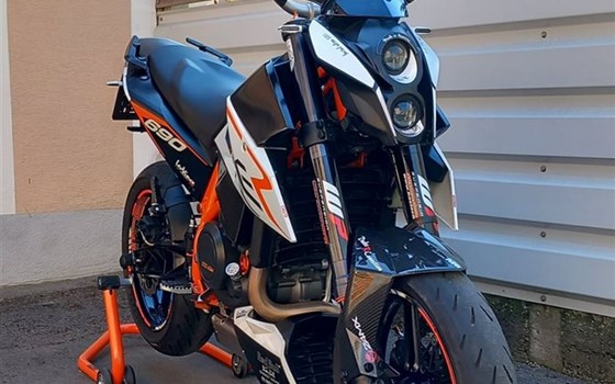 Gebrauchtmotorrad KTM 690 Duke R - Bild 6 Gebrauchtmotorrad KTM 690 Duke R - Bild 6