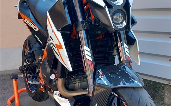 Gebrauchtmotorrad KTM 690 Duke R - Bild 7 Gebrauchtmotorrad KTM 690 Duke R - Bild 7