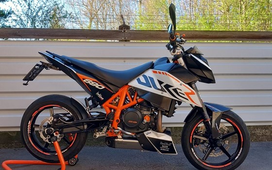 Gebrauchtmotorrad KTM 690 Duke R - Bild 8 Gebrauchtmotorrad KTM 690 Duke R - Bild 8