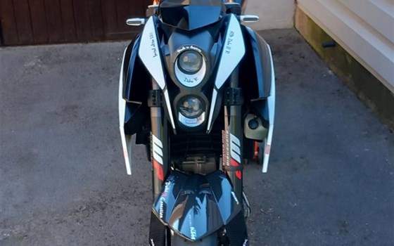 Gebrauchtmotorrad KTM 690 Duke R - Bild 9 Gebrauchtmotorrad KTM 690 Duke R - Bild 9