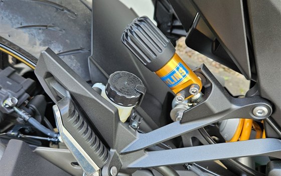 Gebrauchtmotorrad Kawasaki Ninja 1100SX SE - Bild 7