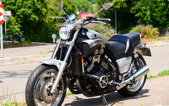 Gebrauchtmotorrad Yamaha V-MAX - Bild 6