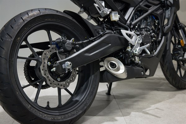 Honda CB125R (blau) - Bild 5