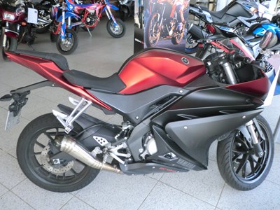 R125