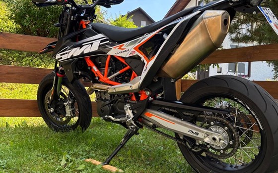 Gebrauchtmotorrad KTM 690 SMC R - Bild 5 Gebrauchtmotorrad KTM 690 SMC R - Bild 5