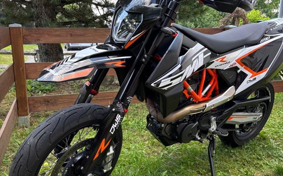 Gebrauchtmotorrad KTM 690 SMC R - Bild 6 Gebrauchtmotorrad KTM 690 SMC R - Bild 6
